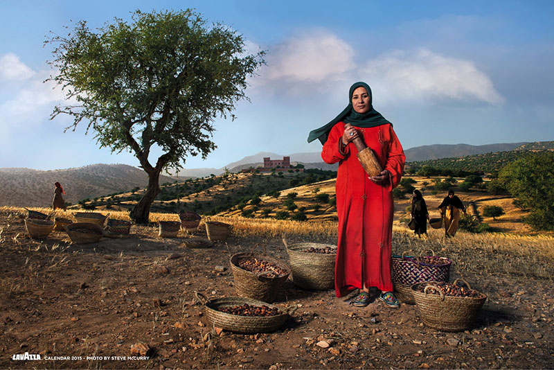 Lavazza Calendar 2015 Photo by Steve McCurry